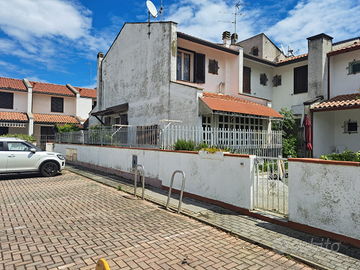 Villetta a schiera in residence