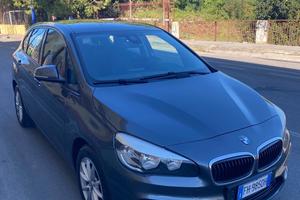 Bmw 216d Anno 2017 Full Navi Led Xeno