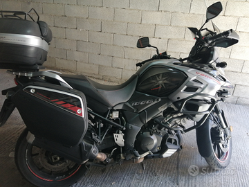 Suzuki V Strom 1000