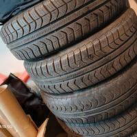Gomme 175/65/15