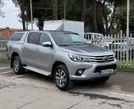 Toyota Hilux 2.4 D-4D A/T 4WD 4 porte Double Cab E