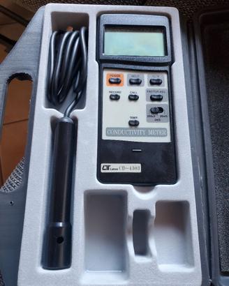 Misuratore di Conducibilità LUTRON CD -4303
