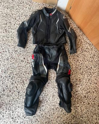 Tuta dainese