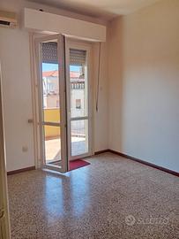 PIAZZA MAZZOTTI vani 5 piu verande 89.000