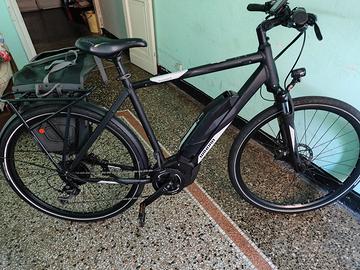 Bici elettrica Winora Yucatan + 2 Borse Vaude