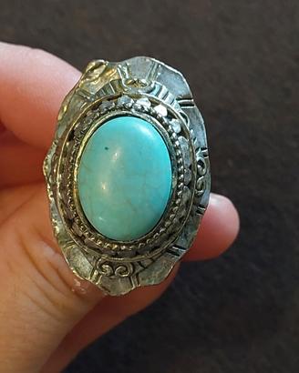 Anello in argento e turchese