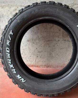 215/60 R17C 109/107 Q Nankang Nk 4x4wd M/t Ft-9