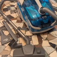 Aspirapolvere Anti-Allergy con filtro ad acqua