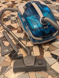 Aspirapolvere Anti-Allergy con filtro ad acqua