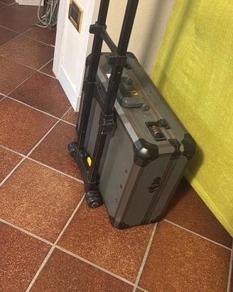 Trolley porta attrezzi