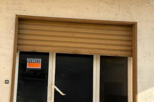 Locale ad uso commerciale