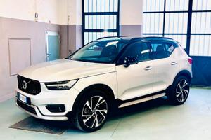 Volvo XC40 D4 AWD Geartronic R-design