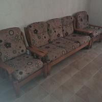 Divano e due poltrone