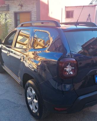 Duster Dacia benzina GPL della casa