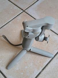 DJI Osmo Mobile 4 – Gimbal stabilizzatore