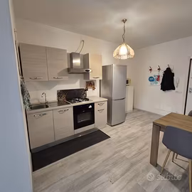 Sondrio centralissimo monolocale arredato