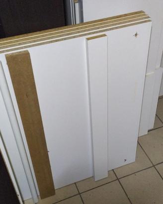 Armadio Pax Ikea con anta Bergsbo