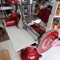 AFFETTATRICE A VOLANO OMAS 370