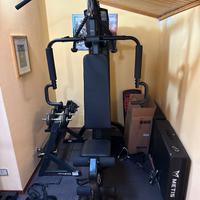 atrezzi da palestra completi