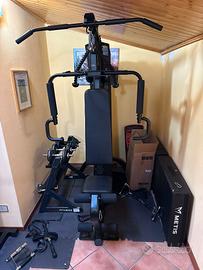 atrezzi da palestra completi