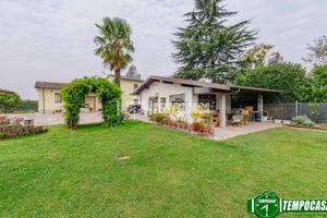 Villa a Zinasco Via Belvaschi 4 locali