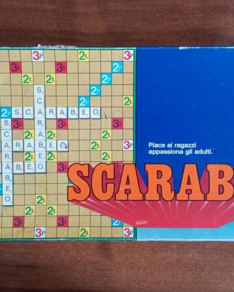 Gioco da tavolo Scarabeo 