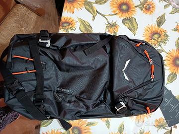 zaino da montagna DF sport nuovo con etichetta 