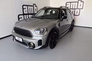 Mini Cooper Countryman 1.5 Essential auto