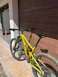 Santa cruz hightower