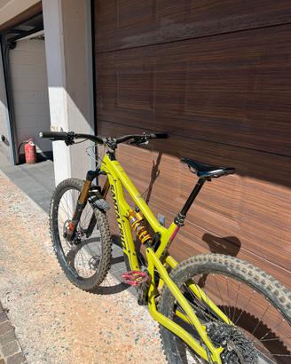 Santa cruz hightower