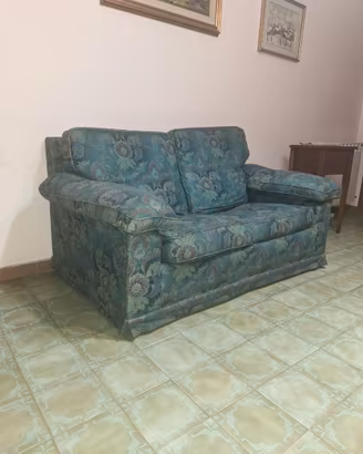 Divano 2 posti