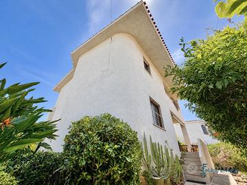 Casa indipendente vista mare e giardino - Sardegna