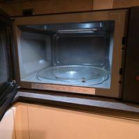 Microonde LG MH7235GPS con grill da riparare