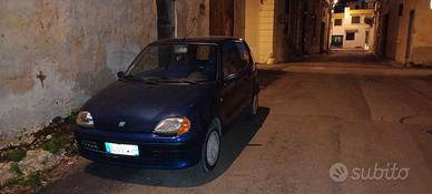 Auto usata anno 2000