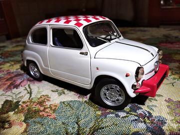 Fiat 850 Abarth Solido 1/18