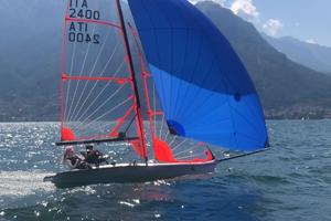 Barca a vela 29er