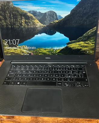 DELL XPS 15 9560