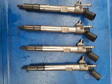 4 iniettori hyundai 338002U000