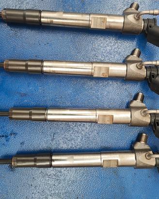 4 iniettori hyundai 338002U000