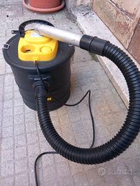 Aspirapolvere per auto usato