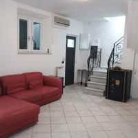 Palazzina indipendente  libera su 4 lati