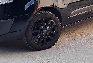cerchi 17 pollici per  Ford  transit e tourneo
