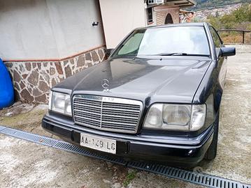 MERCEDES CE 200