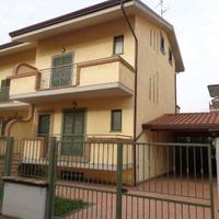 Villino a schiera porzione angolare