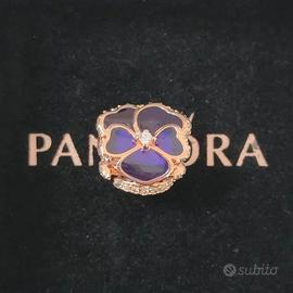 Charm Pandora Viola del Pensiero 780777C01