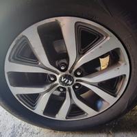 4 cerchi in lega Kia Sportage R17