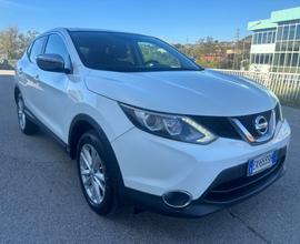 Nissan Qashqai 1.5 dCi Acenta Premium