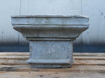 Capitello in cemento