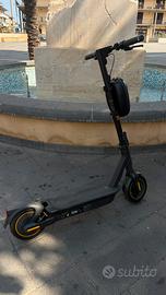 Ninebot Segway G2 Max pari al nuovo