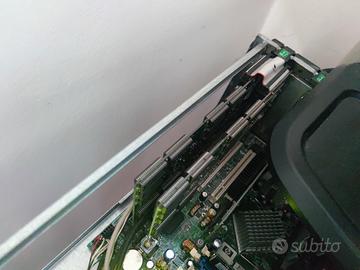 creative voodoo2 12mb CT6670 e VGA da 64mb Nvidia